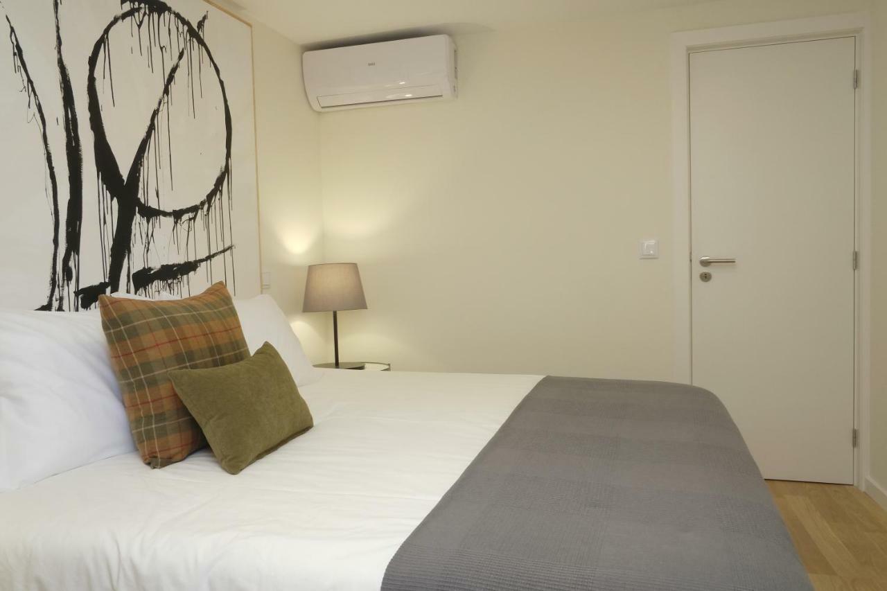 Oporto Wall Apartments Bagian luar foto