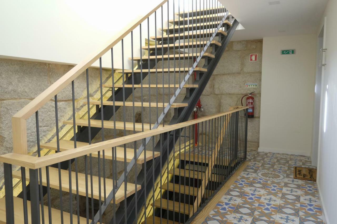 Oporto Wall Apartments Bagian luar foto