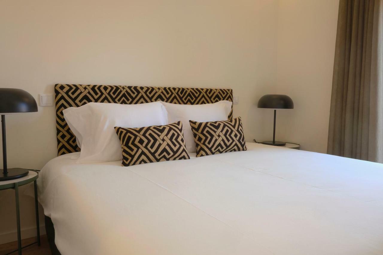 Oporto Wall Apartments Bagian luar foto