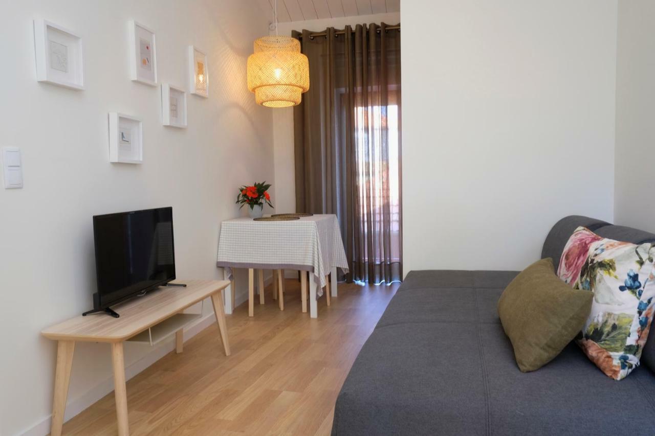 Oporto Wall Apartments Bagian luar foto