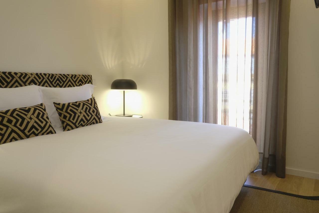 Oporto Wall Apartments Bagian luar foto